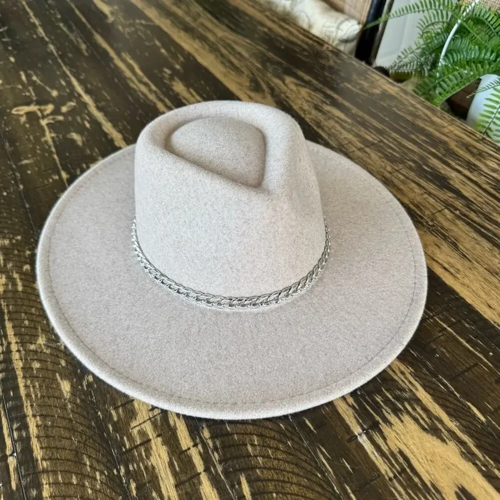 Cream Wide Brim Country Cowboy Winery Hat – One Size (Adjustable)